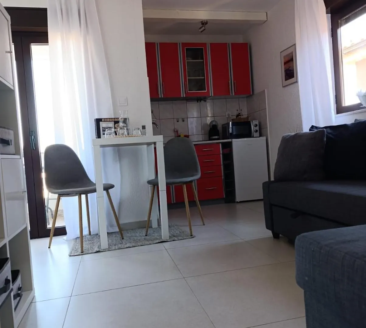 Apartment Fewo Saric Vir